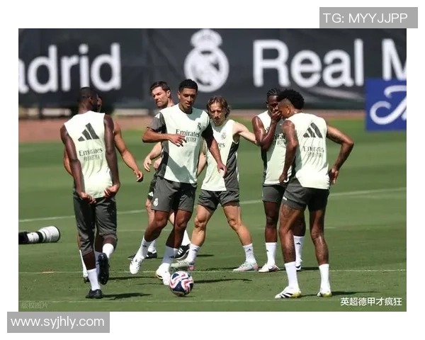 球星亲自解读赛事精彩瞬间 带你走进足球世界的独特视角